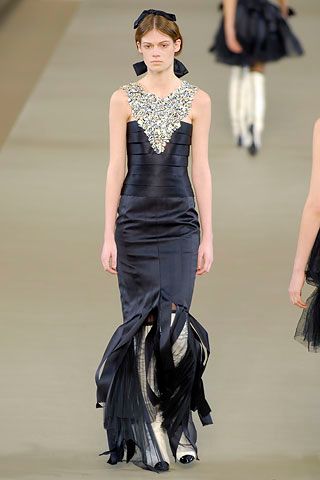 Chanel F/W 06 Look 376