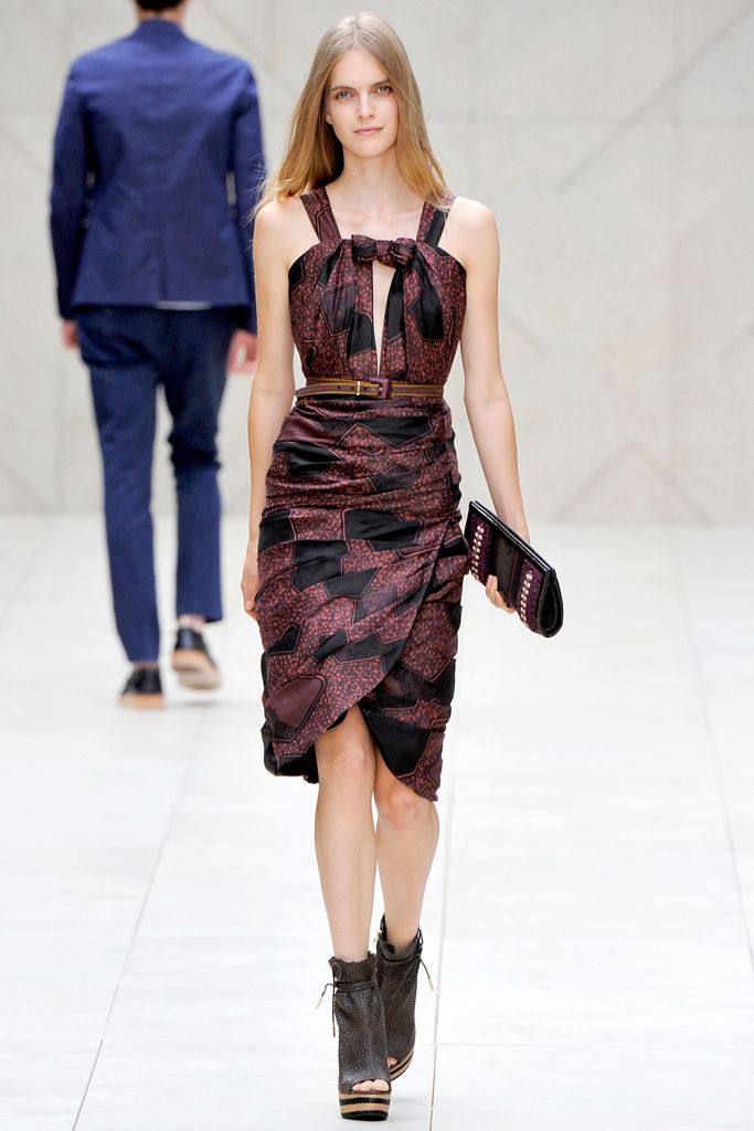 Burberry S/S 12 Look 122