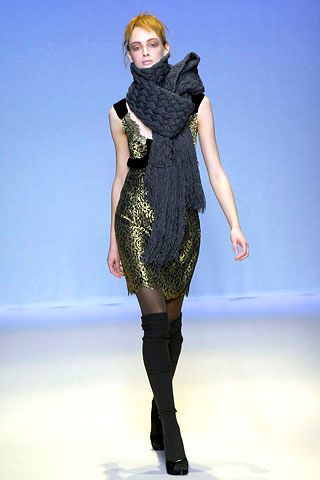 Collette Dinnigan F/W 07 Look 87