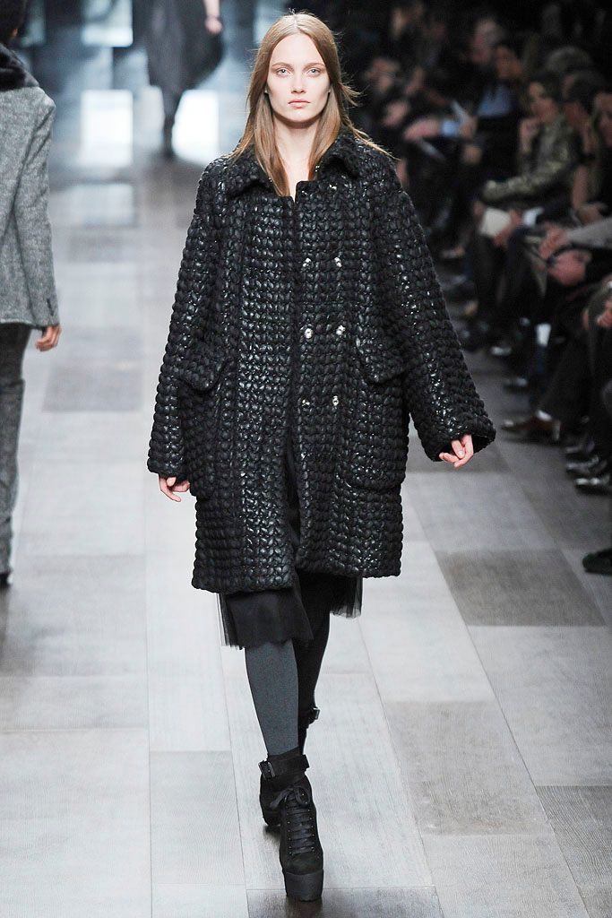 Burberry F/W 09 Look 80