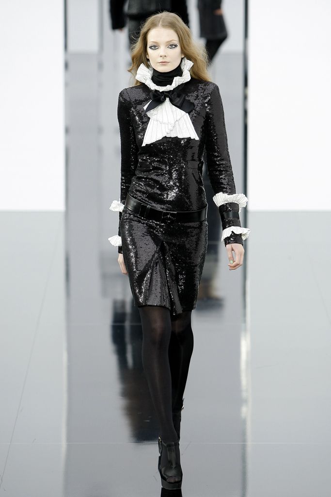 Chanel F/W 09 Look 292