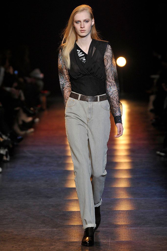 Chalayan F/W 10 Look 75