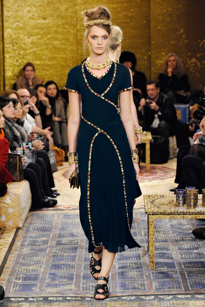 Chanel F/W 11 Look 149