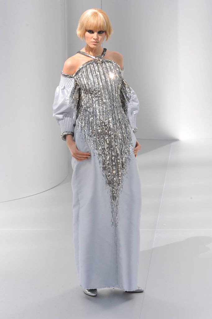 Chanel F/W 08 Couture Look 390