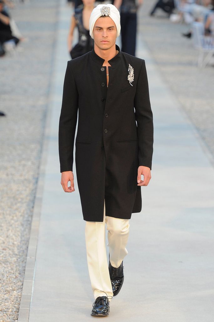 Chanel Resort 12 Look 415