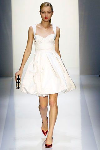 Daks by Giles Deacon S/S 08 Look 5