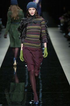 Burberry F/W 04 Look 17