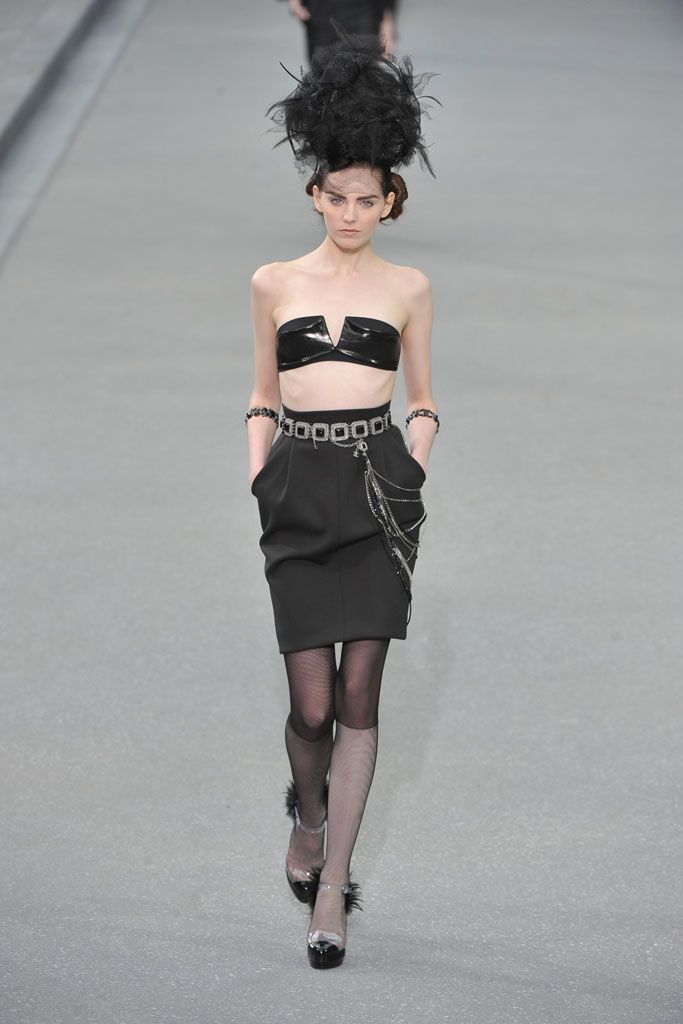 Chanel S/S 09 Look 146