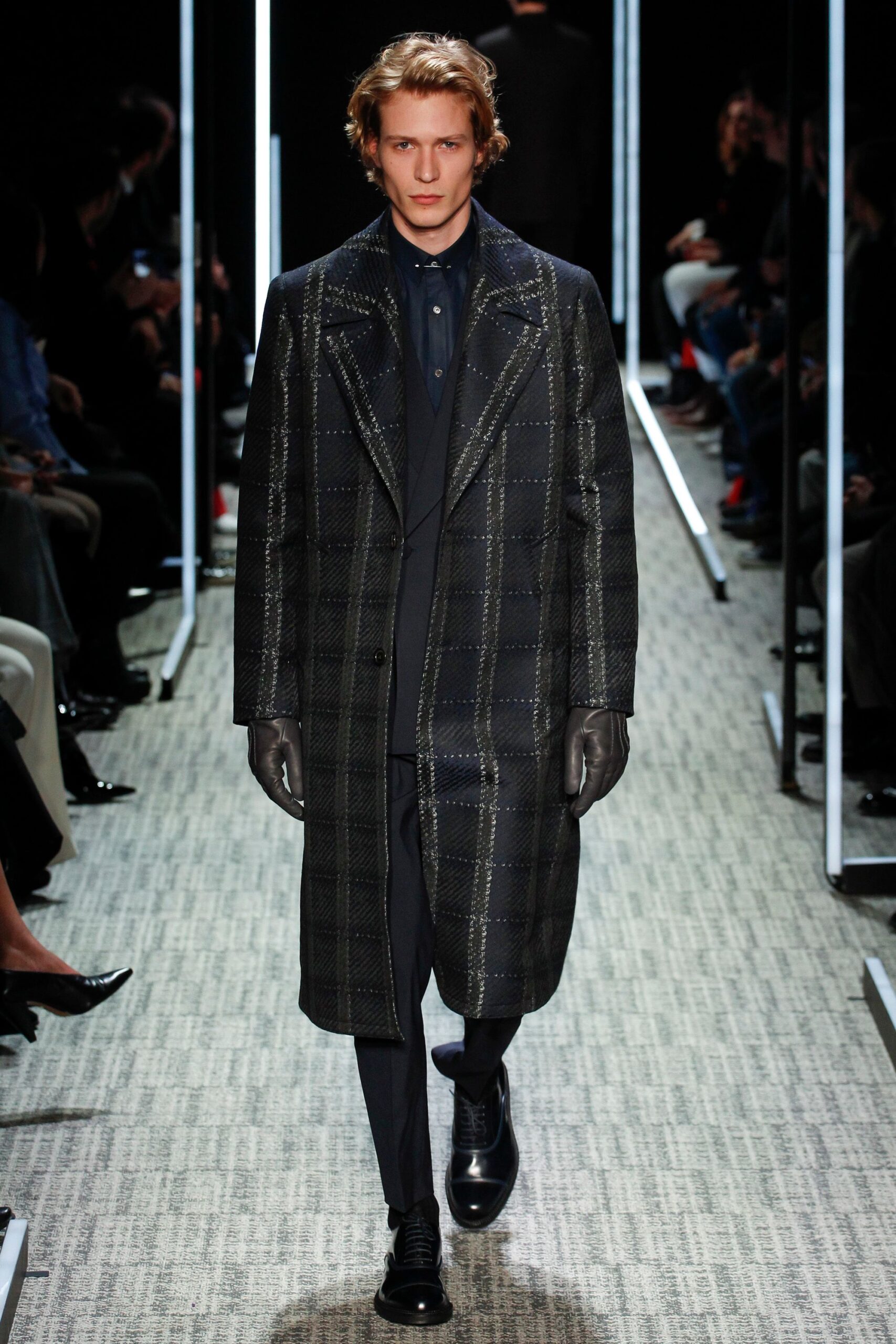 Cerruti 1881 F/W 17 Menswear Look 420