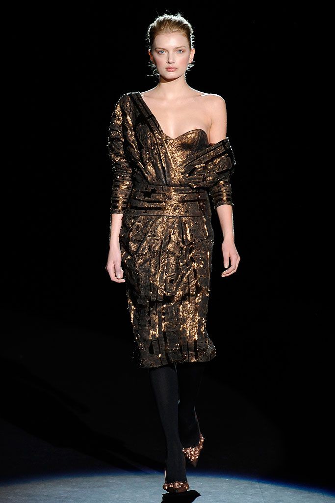 Carolina Herrera F/W 09 Look 16