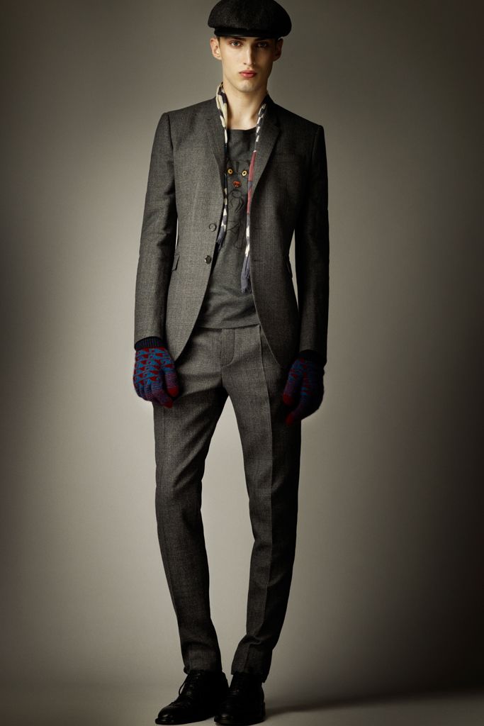 Burberry F/W 12 Look 79