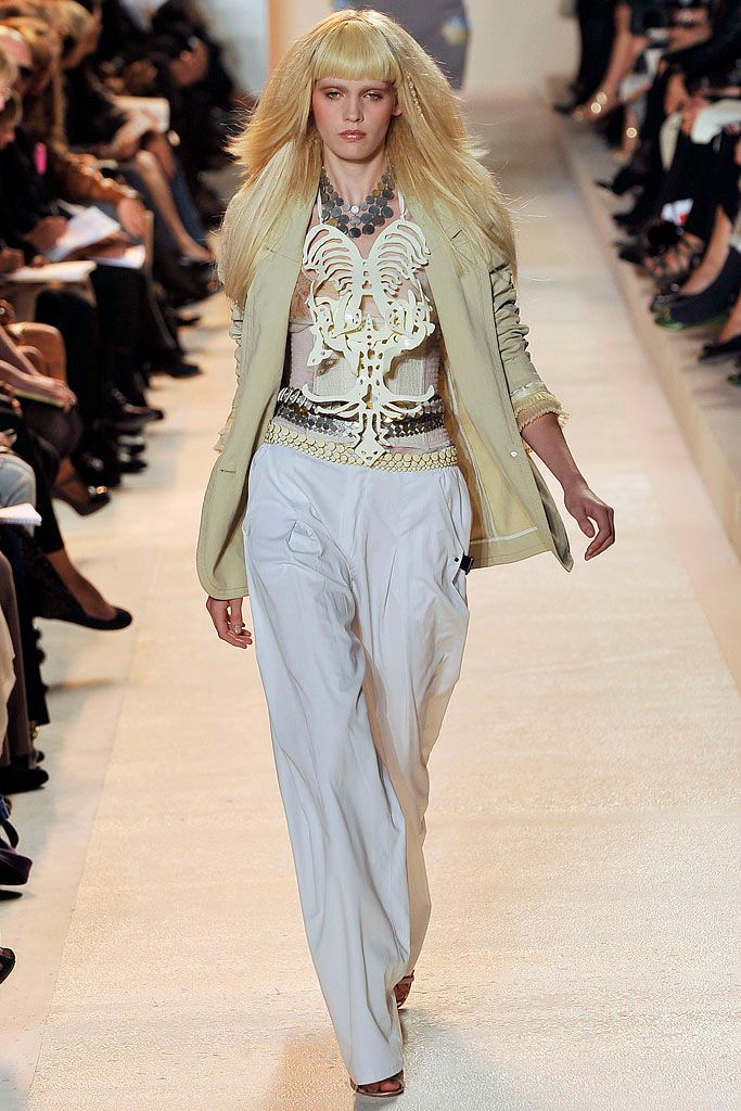 Christian Lacroix S/S 09 Look 68