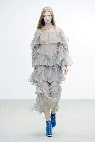 Christopher Kane S/S 08 Look 118