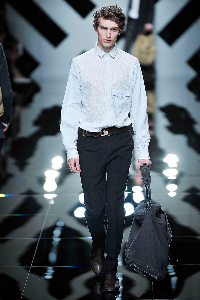 Burberry S/S 10 Menswear Look 83