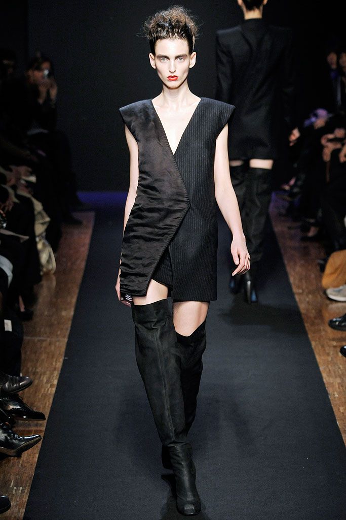 Costume National F/W 09 Look 36