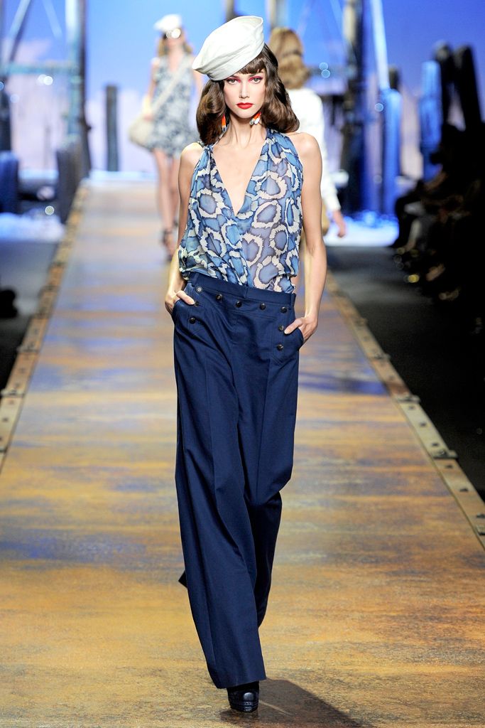 Christian Dior S/S 11 Look 59