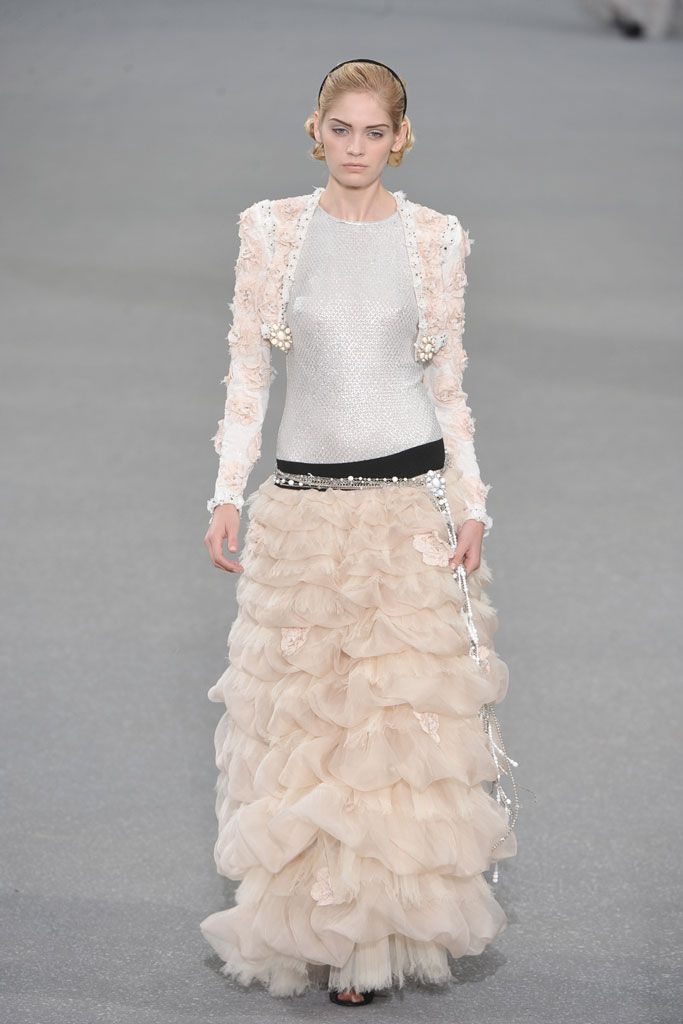 Chanel S/S 09 Look 401