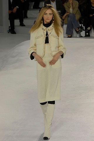 Chanel F/W 07 Look 53