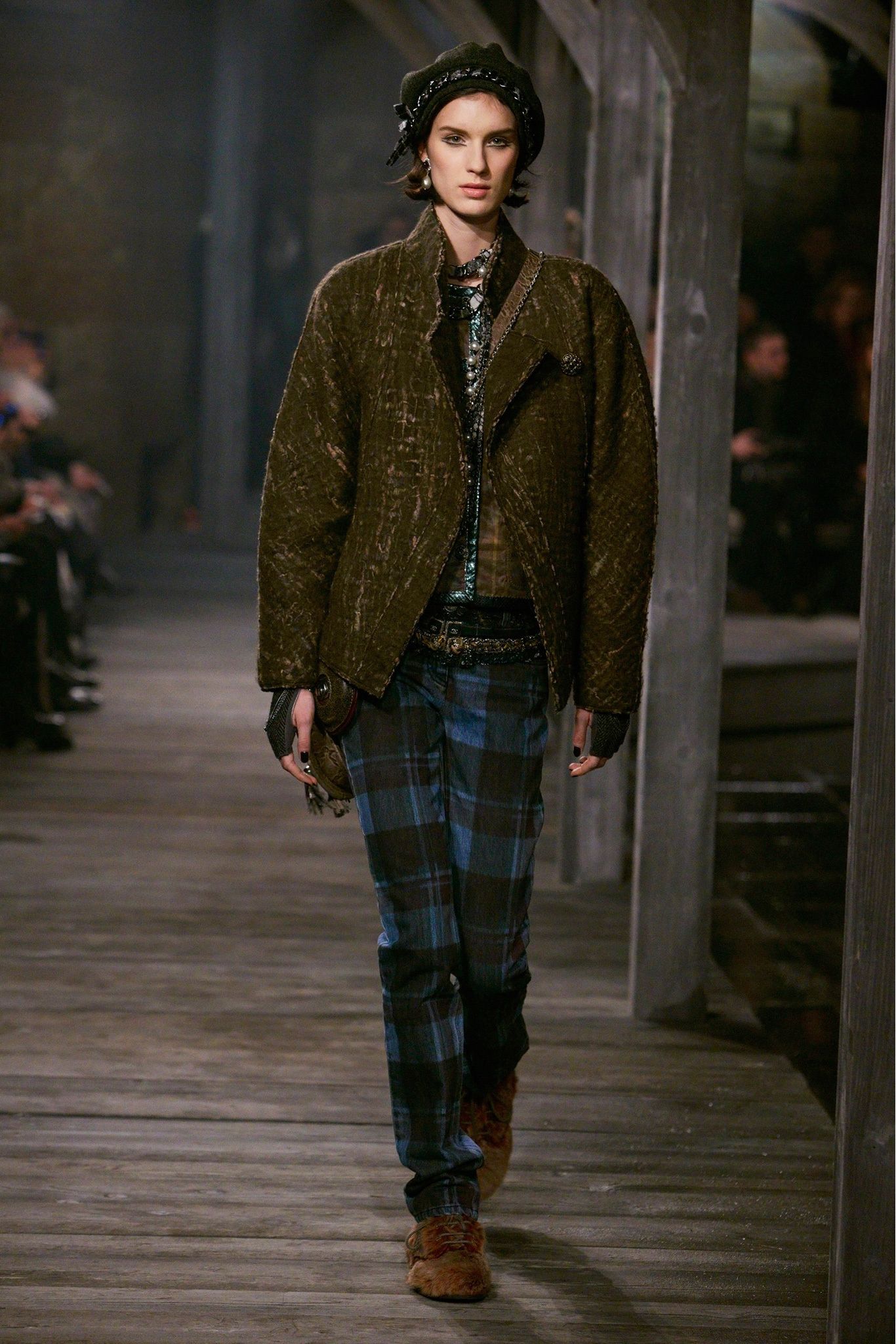 Chanel F/W 13 Look 597