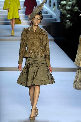 Christian Dior F/W 07 Look 40