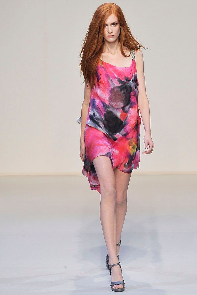Collette Dinnigan S/S 09 Look 230