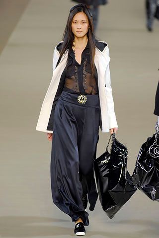 Chanel F/W 06 Look 167