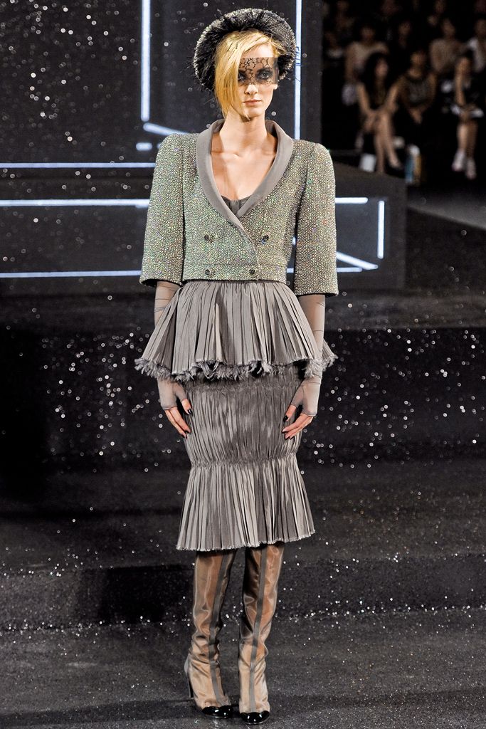 Chanel F/W 11 Couture Look 137
