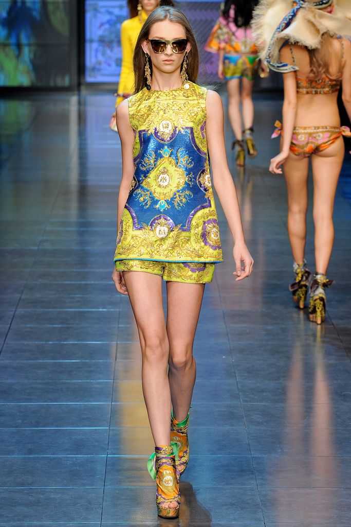 D&G S/S 12 Look 20