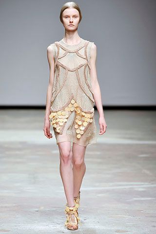 Christopher Kane F/W 08 Look 86