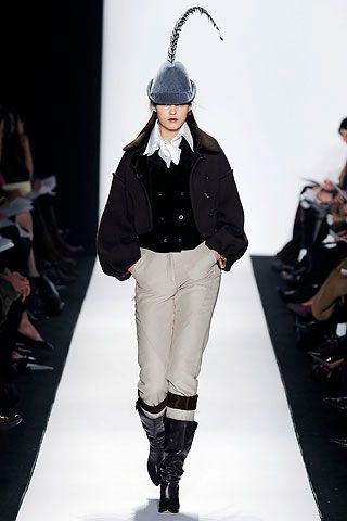 Carolina Herrera F/W 08 Look 166