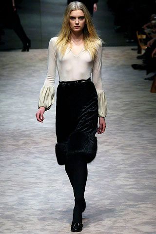 Burberry F/W 06 Look 207