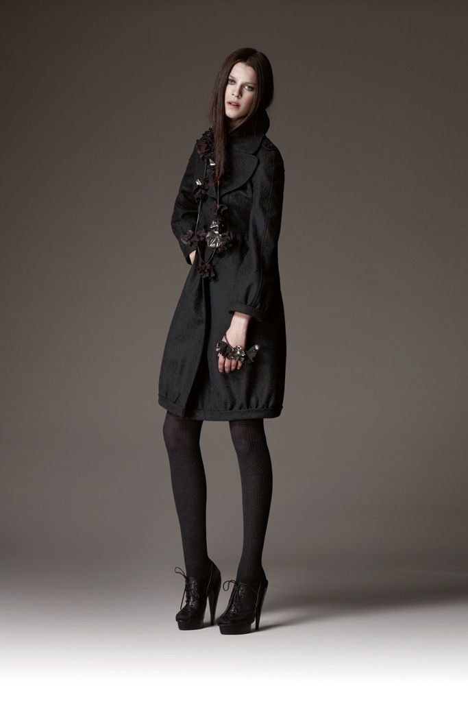 Burberry F/W 09 Look 82