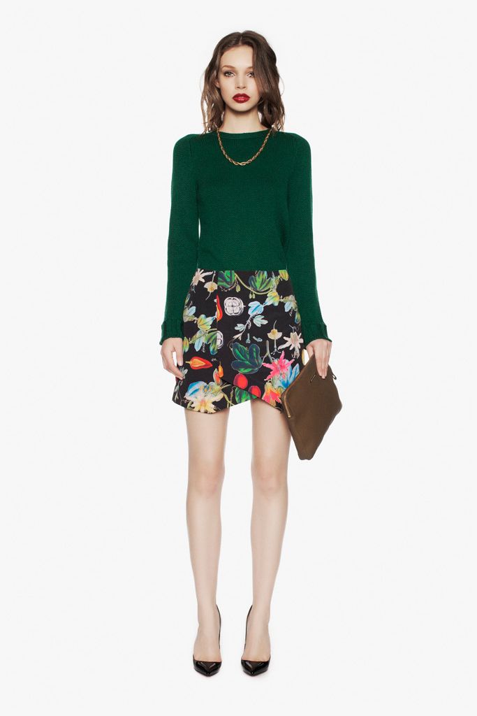 green knit long-sleeve high-neck ribbed textured sweater