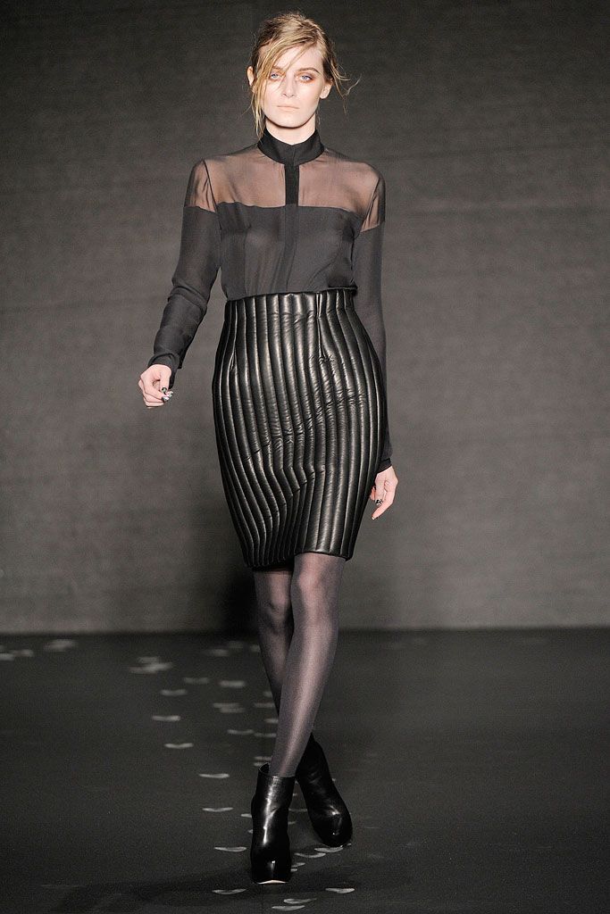 Cushnie et Ochs F/W 10 Look 6