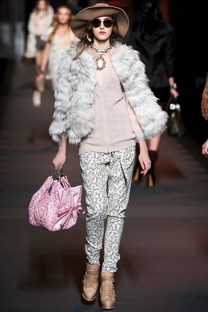 Christian Dior F/W 11 Look 93
