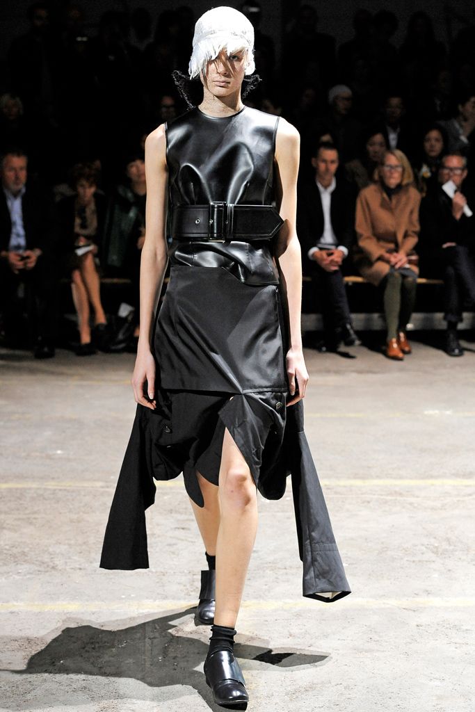 Comme des Garçons S/S 11 Look 152
