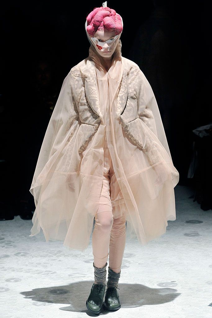 Comme des Garçons F/W 09 Look 8