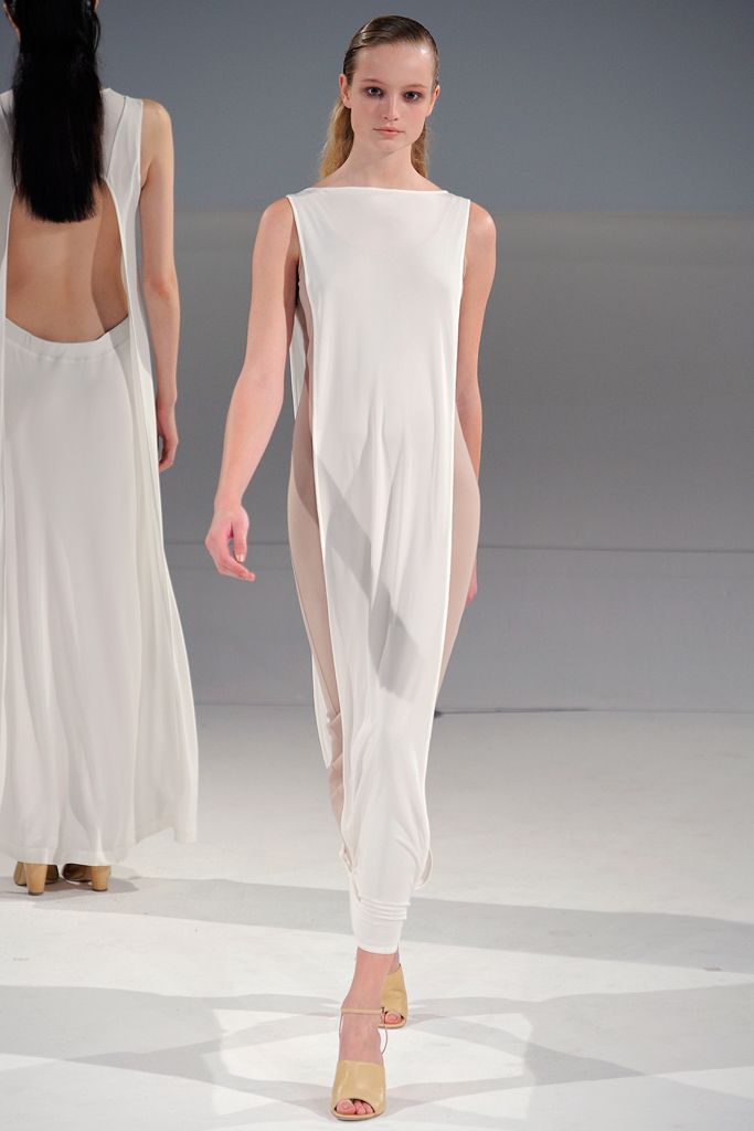 Chalayan S/S 12 Look 50
