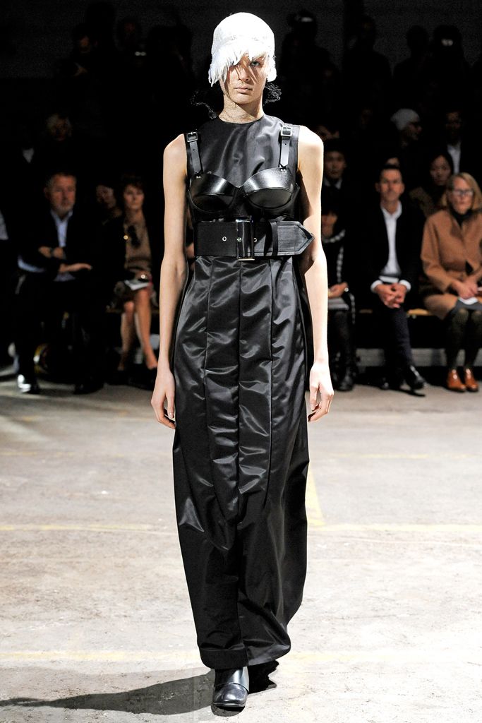 Comme des Garçons S/S 11 Look 91
