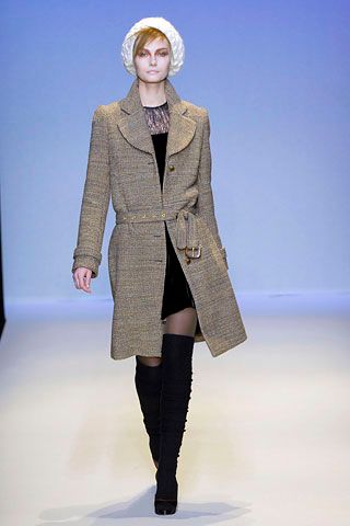 Collette Dinnigan F/W 07 Look 49