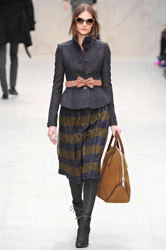 Burberry F/W 12 Look 50