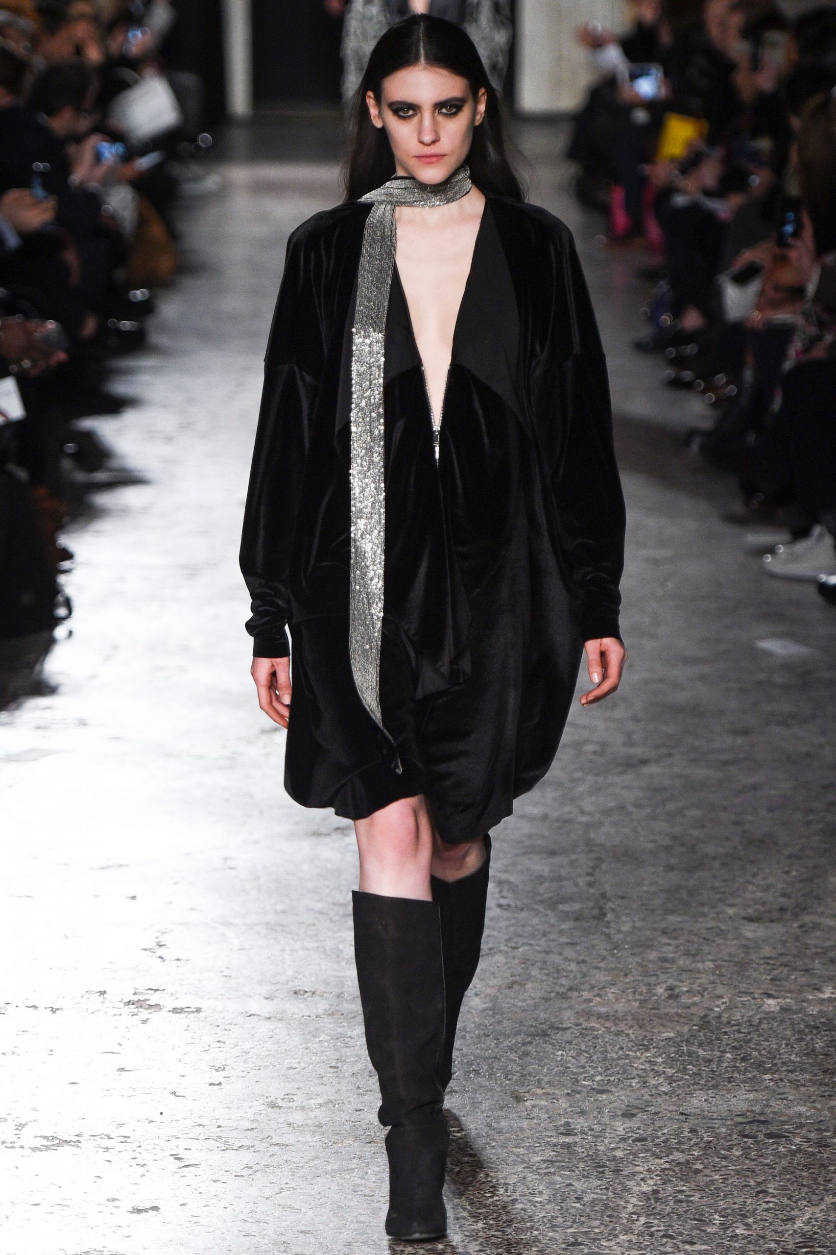 Costume National F/W 16 Menswear Look 326