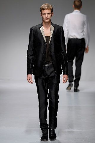 Costume National S/S 08 Menswear Look 100