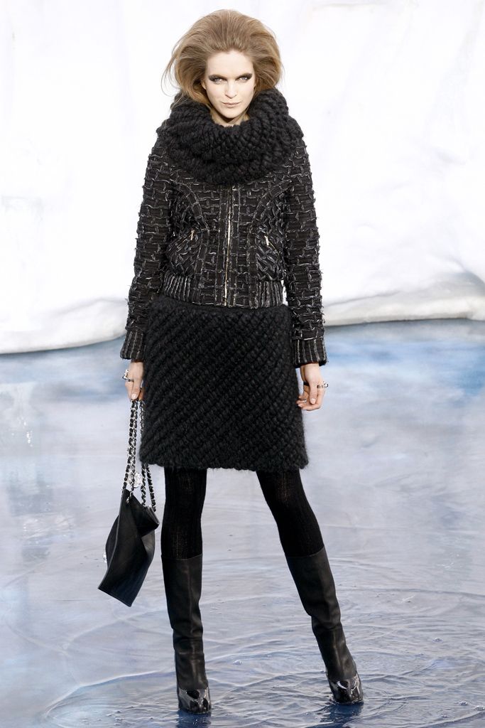 Chanel F/W 10 Look 309