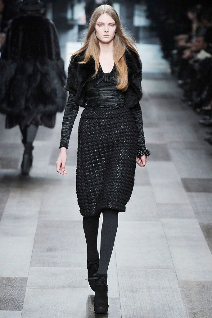 Burberry F/W 09 Look 116