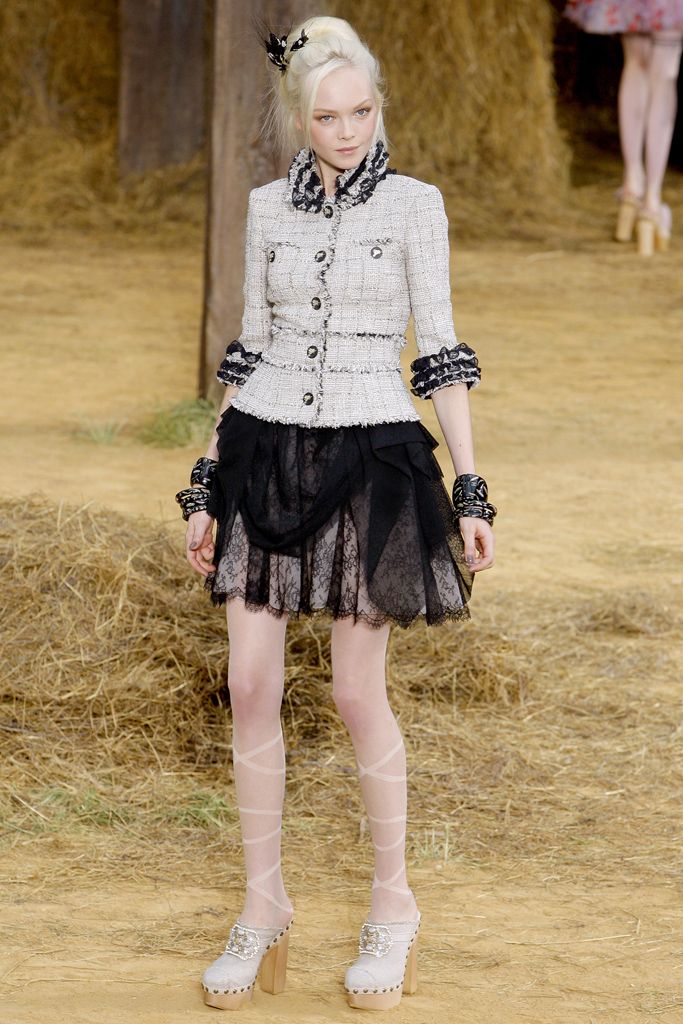 Chanel S/S 10 Look 326