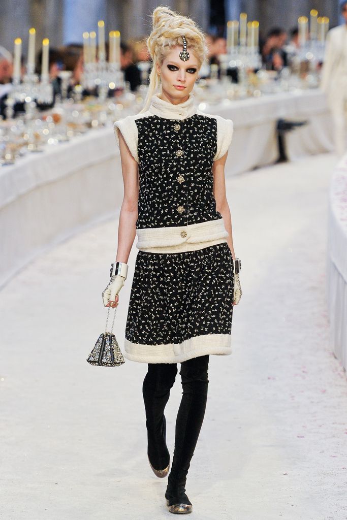 Chanel F/W 12 Look 102