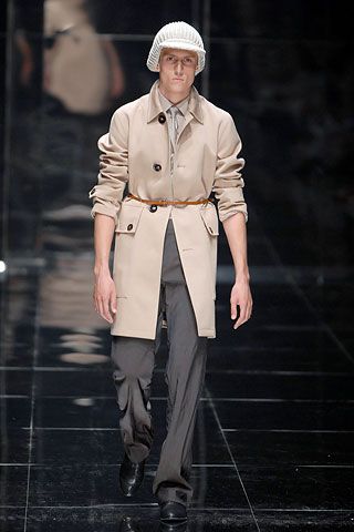 Burberry S/S 07 Menswear Look 25