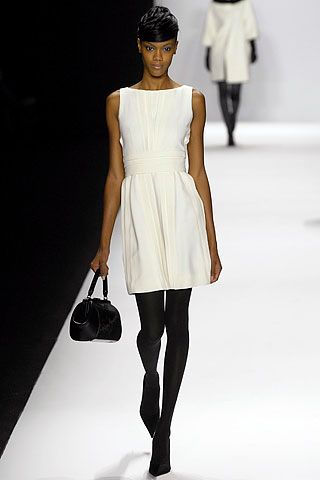 Carmen Marc Valvo F/W 07 Look 36