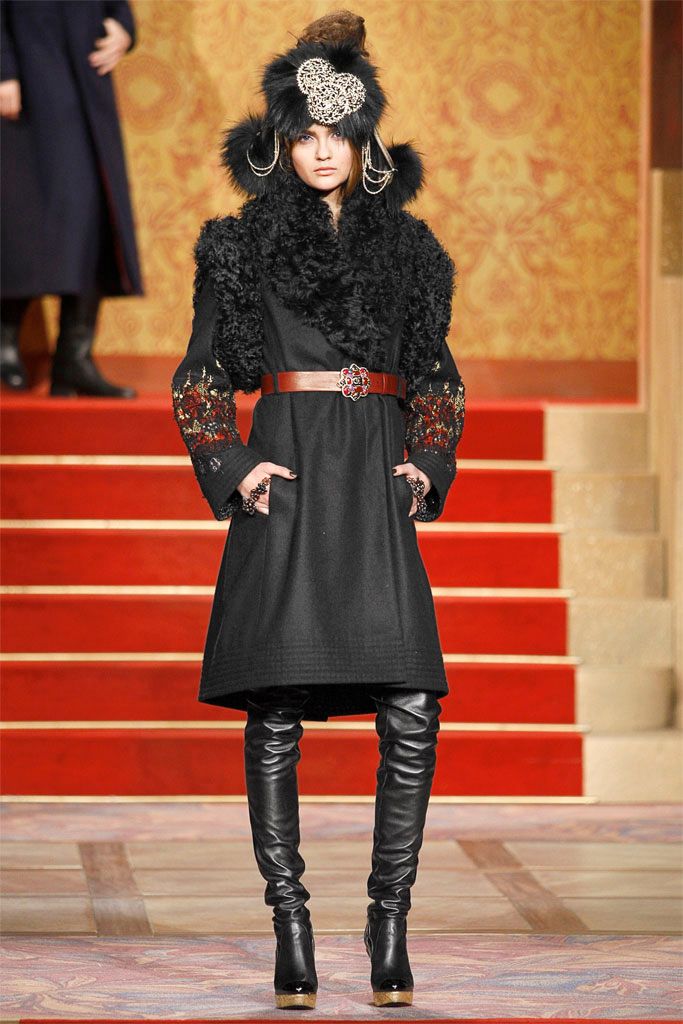 Chanel F/W 09 Look 183